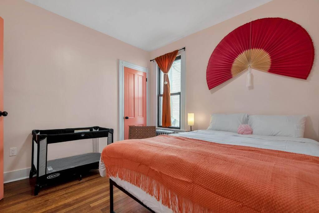 Peachy Paradise In East Rock Near Dt/Yale New Haven Dış mekan fotoğraf